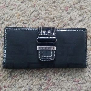 Guess wallet